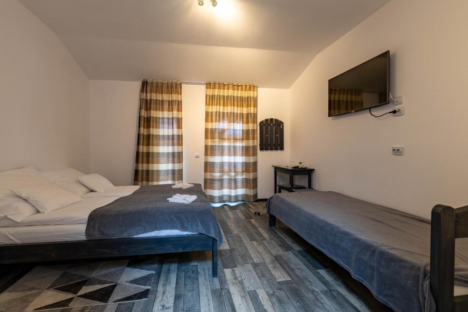 Hotel Happy Nest Luna de Sus  Exteriér fotografie